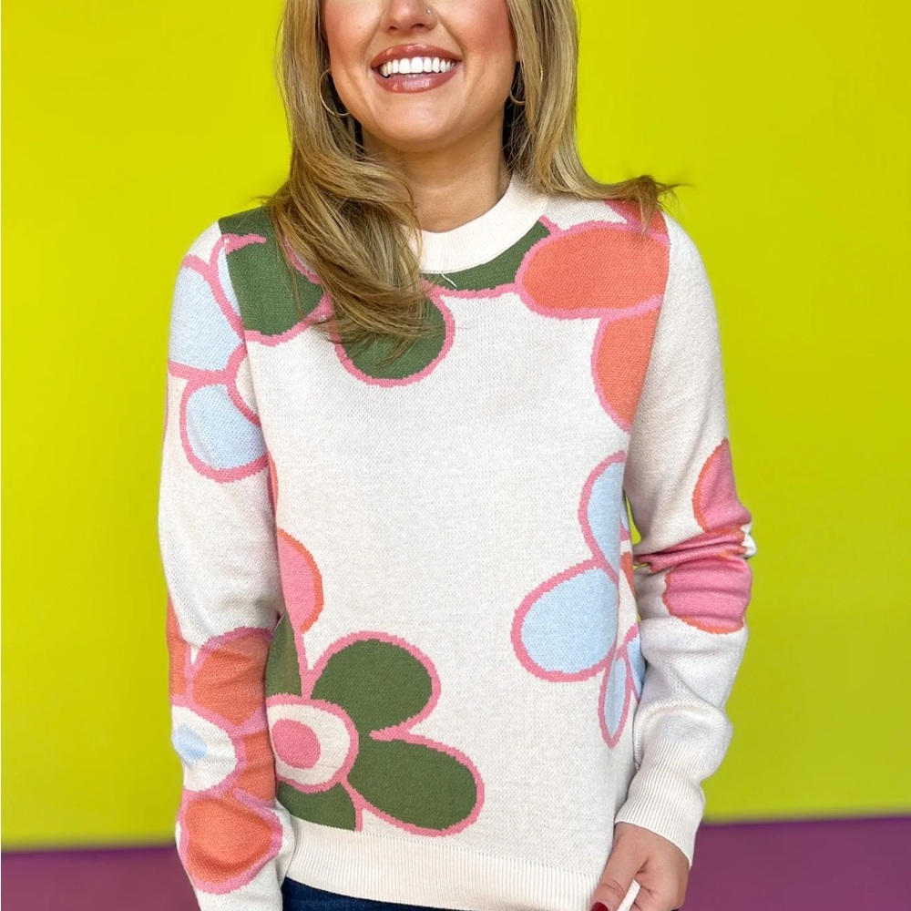 *NWT* THML Sweater